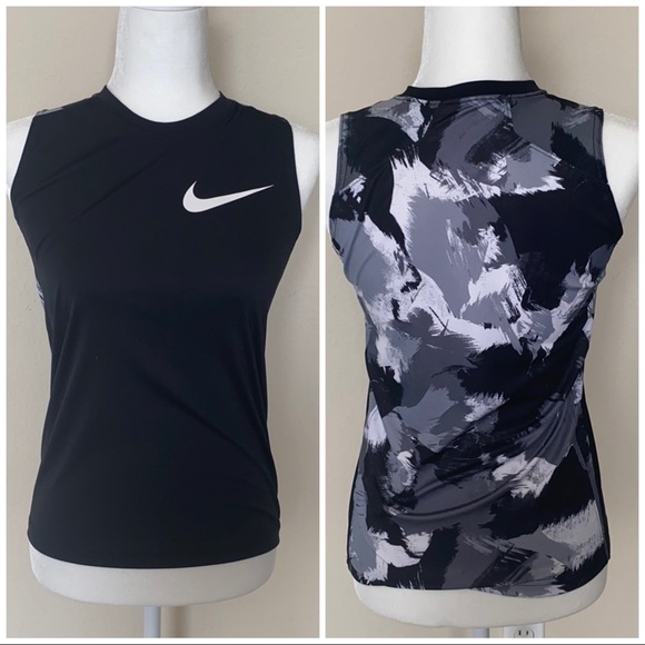 Nike Tops - NWOT Nike Dri-Fit Black & White Top